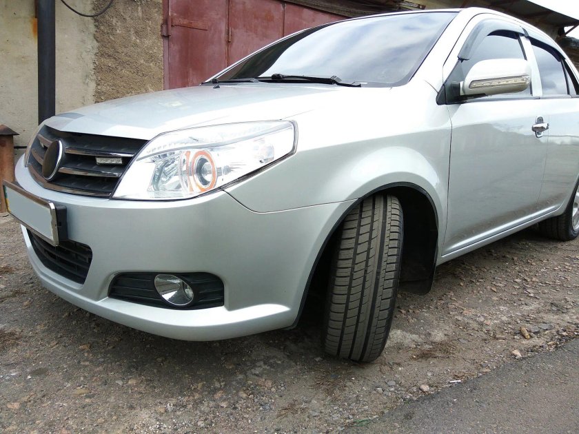 Geely MK обвес