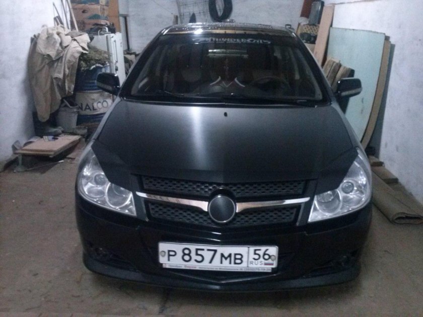 Черные фары Джили МК