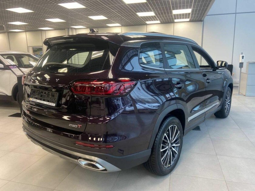 Tiggo 8 Pro пурпурный