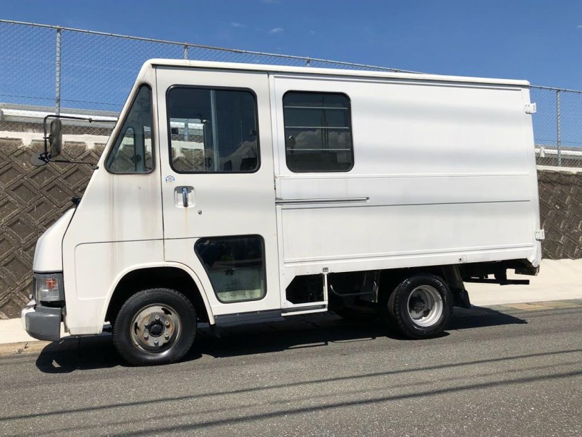 Toyota quick delivery 100