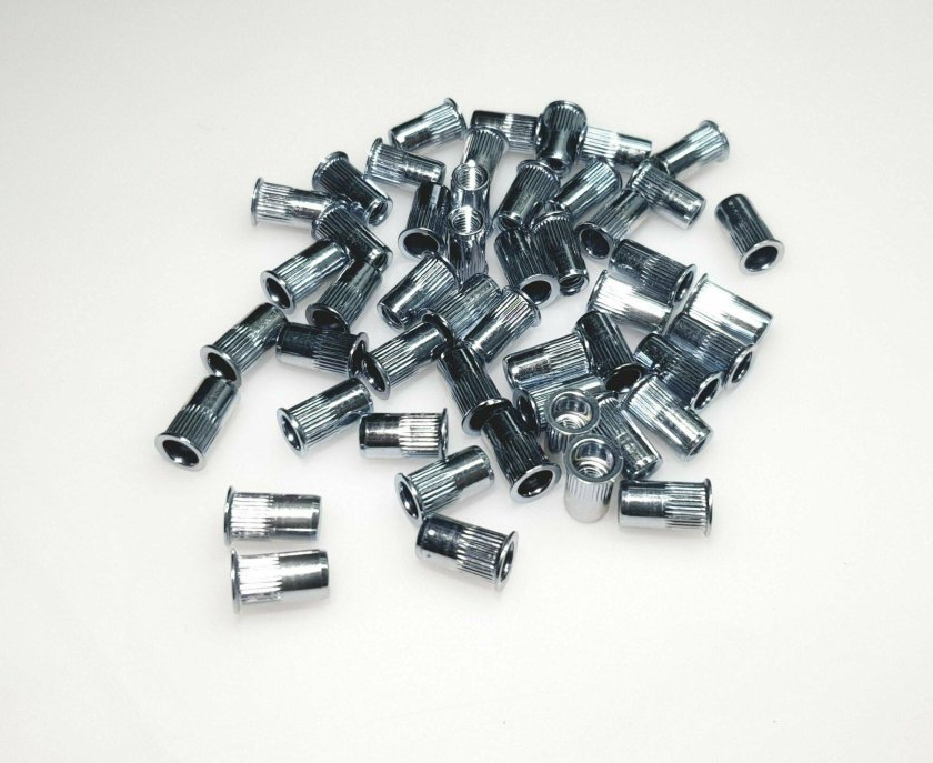 Неопреновая заклепка резьбовая м6