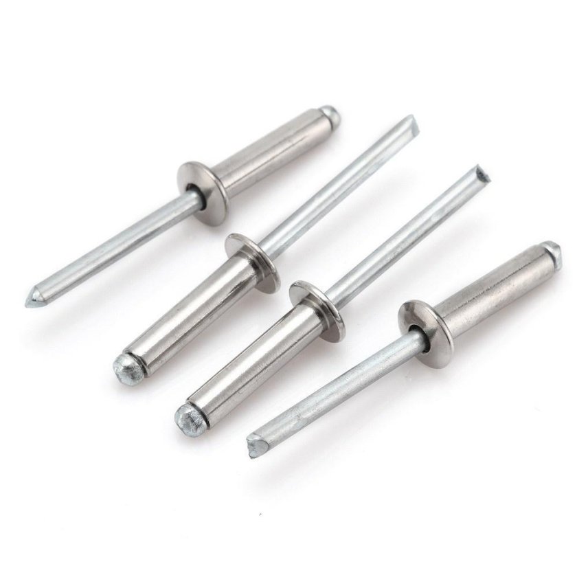 Заклепки вытяжные на 8 20