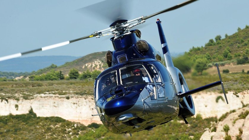 Airbus Helicopters as365 Dauphin
