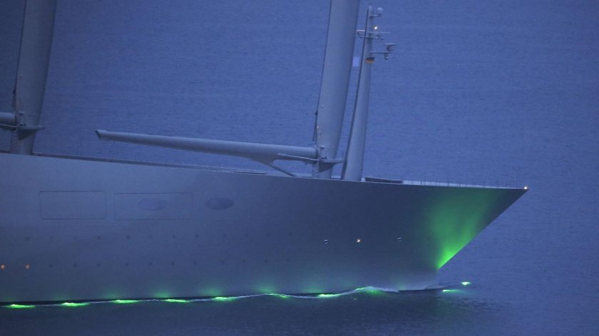 Яхта Valeria зеленая