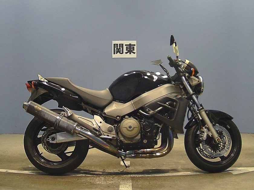 Honda x11 2001