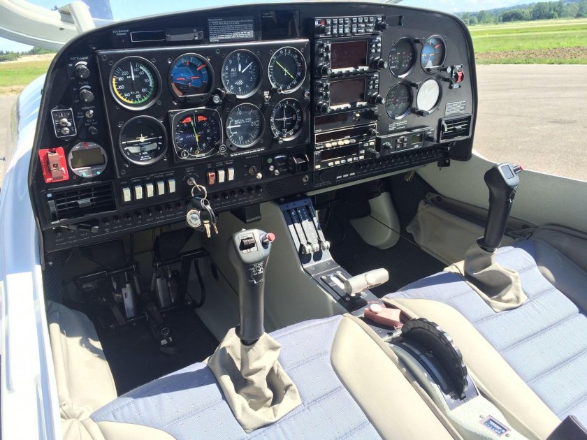 Diamond da40 кабина