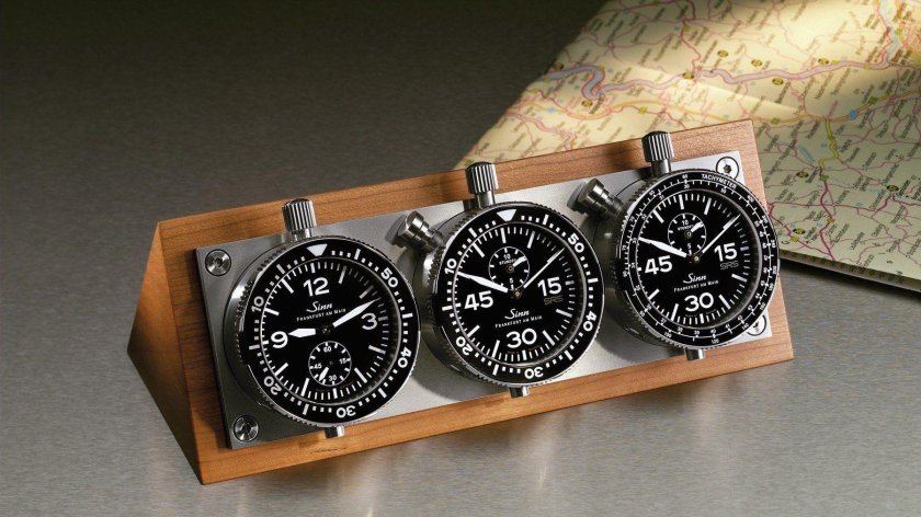 Самолетные часы