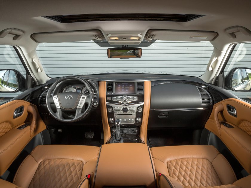 Infiniti qx80 салон