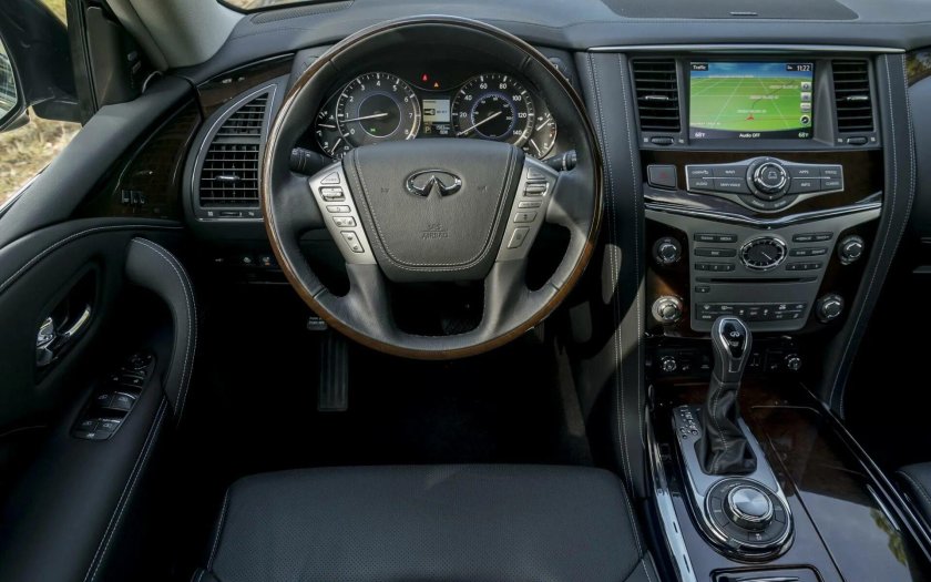 Инфинити qx80 2021 салон новый