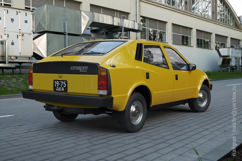 Москвич ИЖ 19