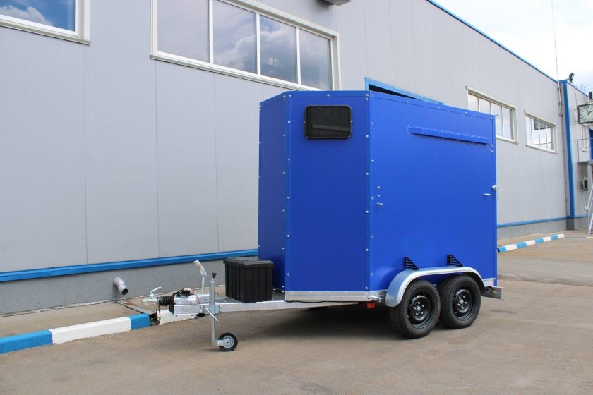 Прицеп коневоз