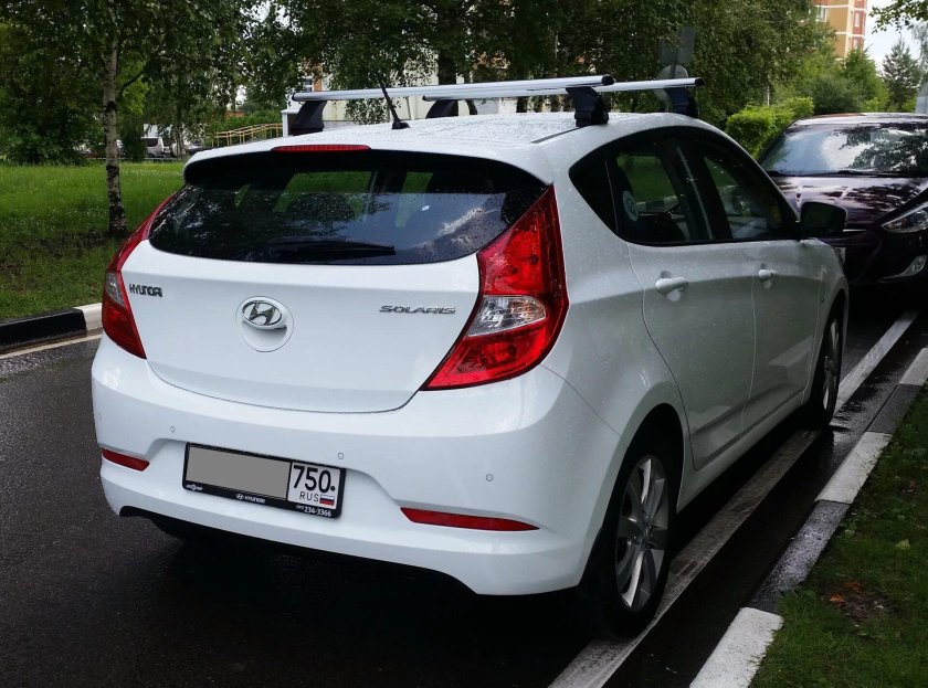 Багажник на Хендай Солярис хэтчбек 2011