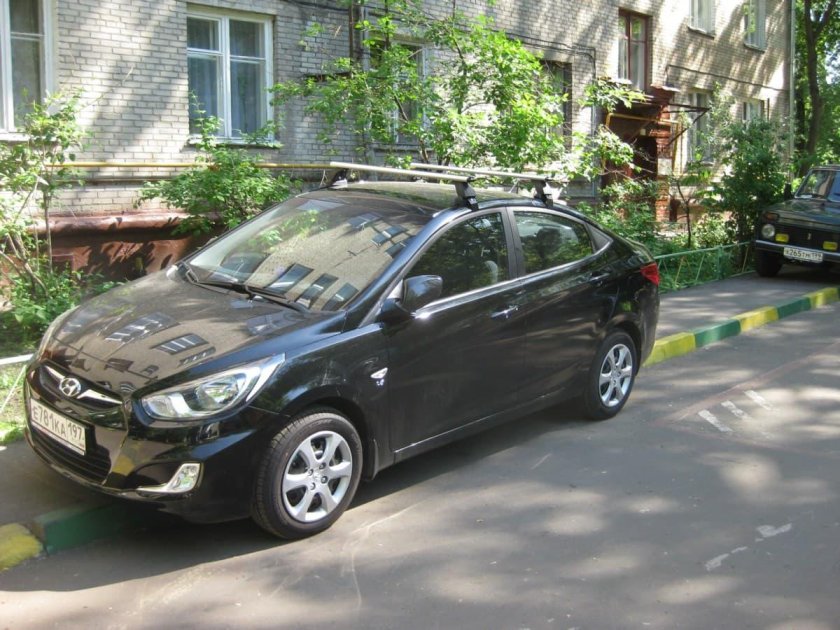 Багажник на крышу Хендай Солярис седан 2012