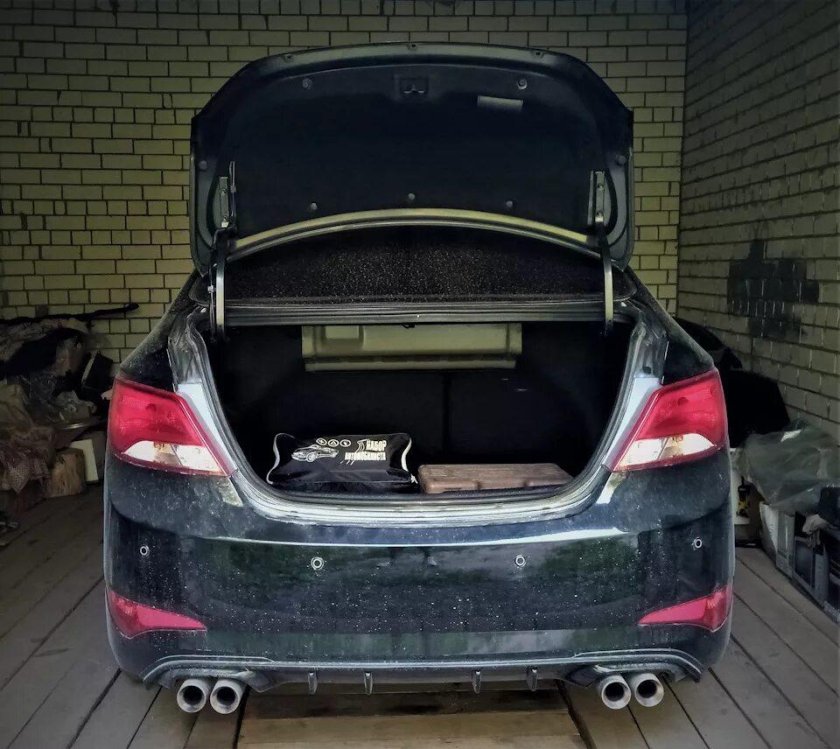 Solaris хэтчбек багажник