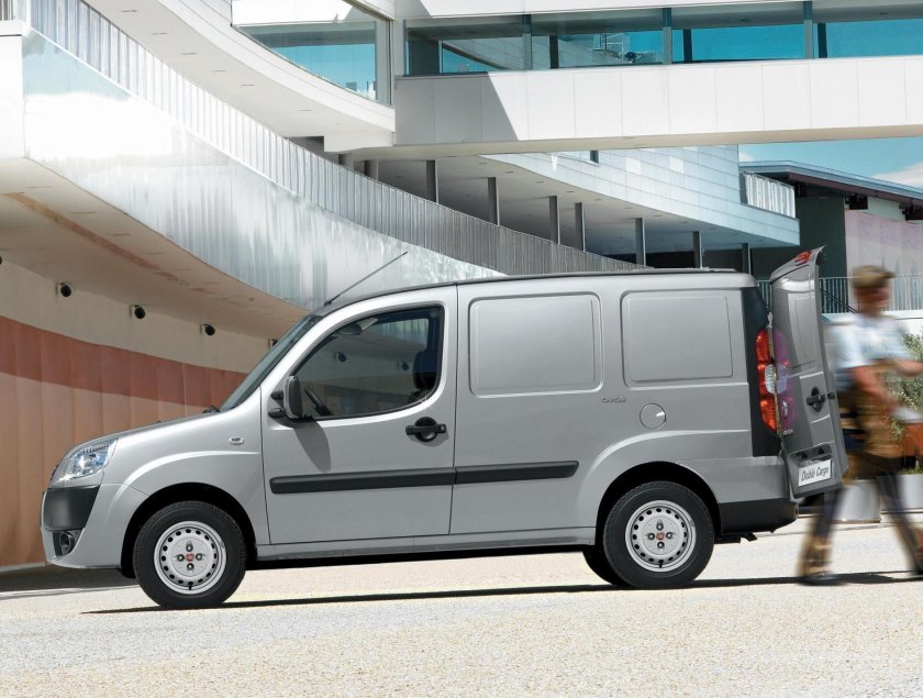 Doblo Cargo (223)