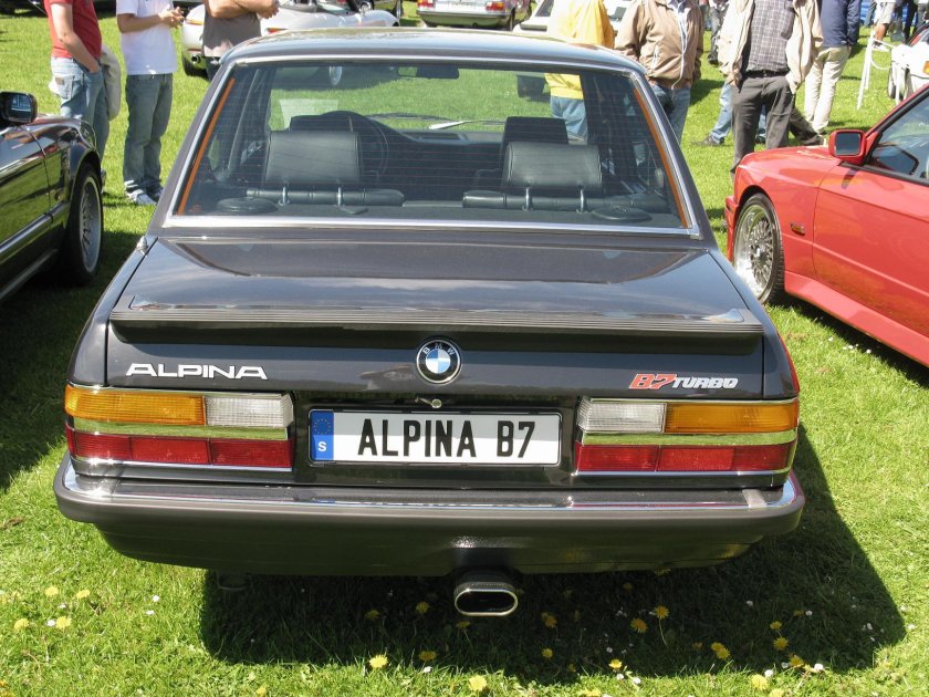 BMW e28 524td