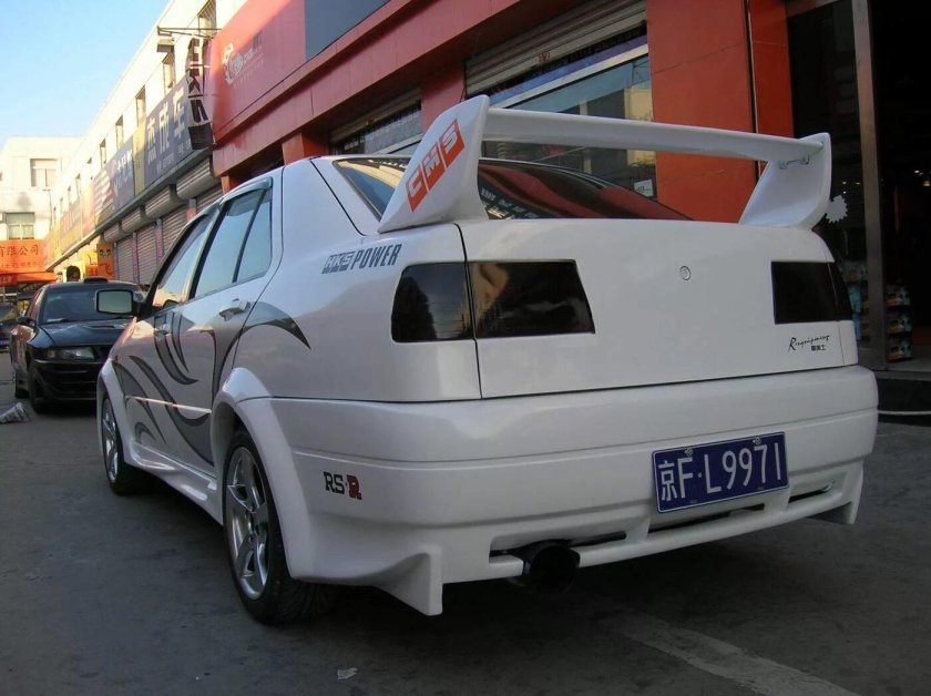 Спойлер на чери амулет а15