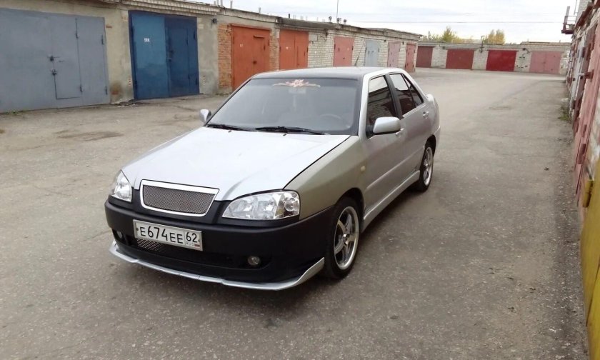 Чери амулет а15 белый