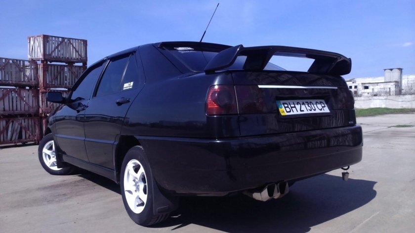 Чери амулет черный