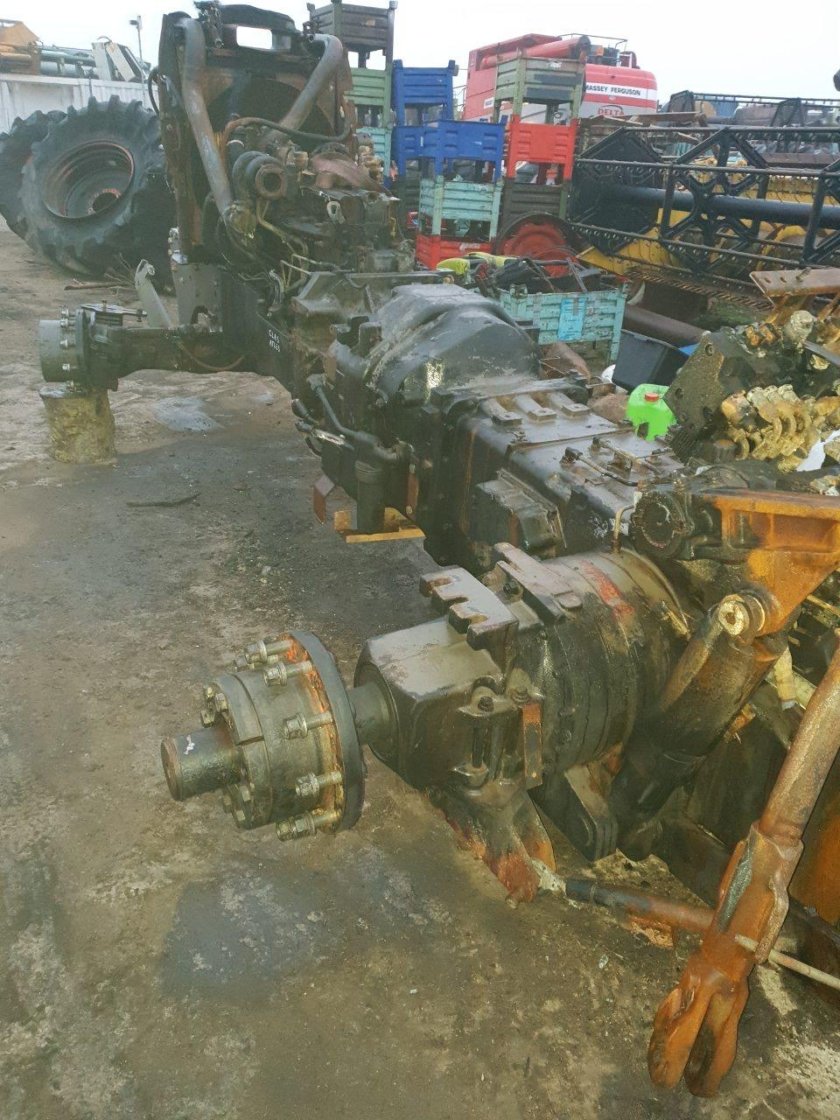 Передний мост CLAAS Atles