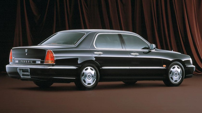 Mitsubishi Proudia 2000