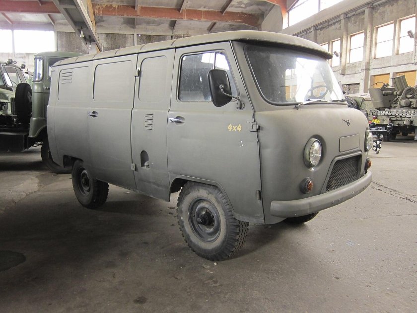 УАЗ 452 фургон
