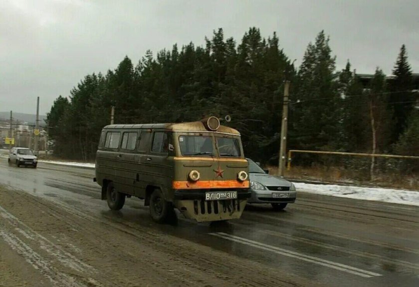 УАЗ Буханка вл 80