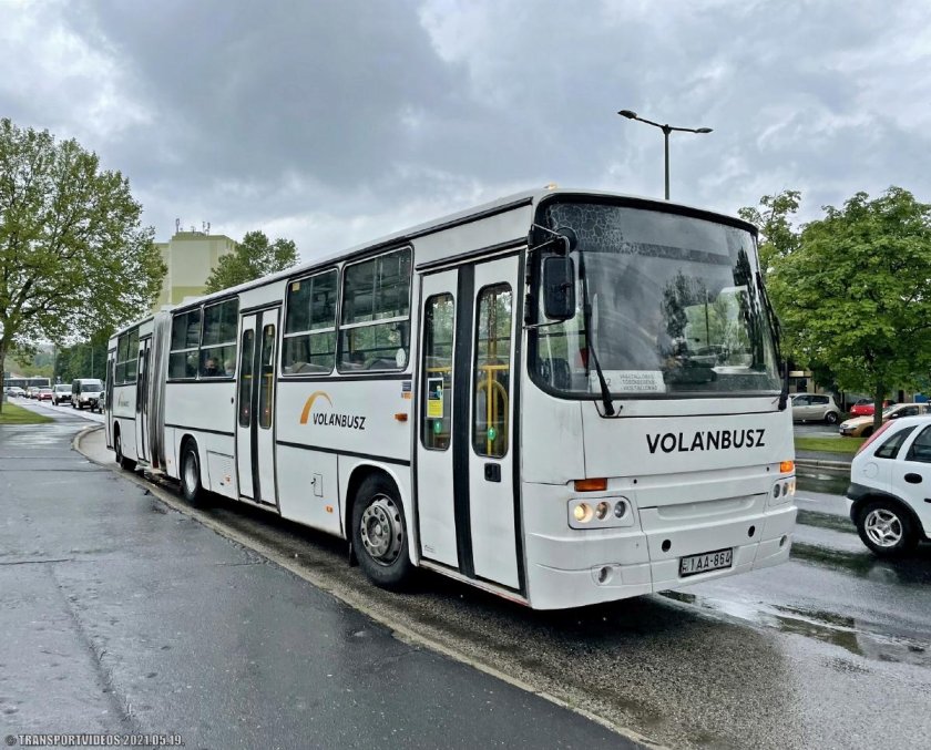 Ikarus c80
