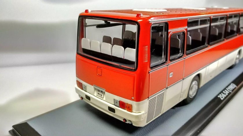 Икарус -211 AVD 1:43