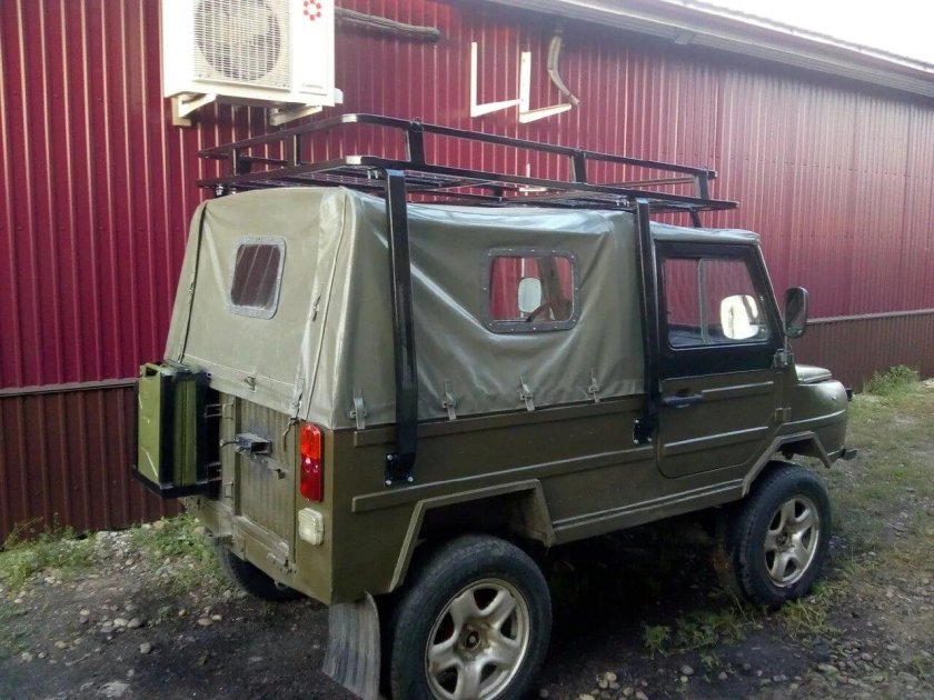 ЛУАЗ-969 багажник