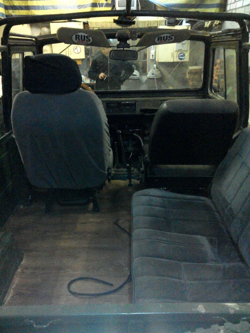 ЛУАЗ-969 салон