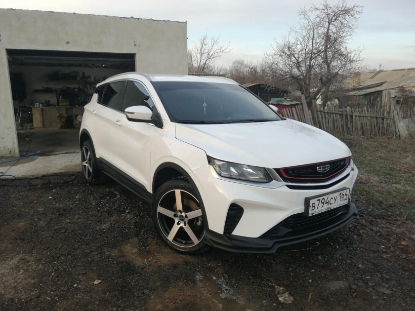 Geely Coolray диски r18