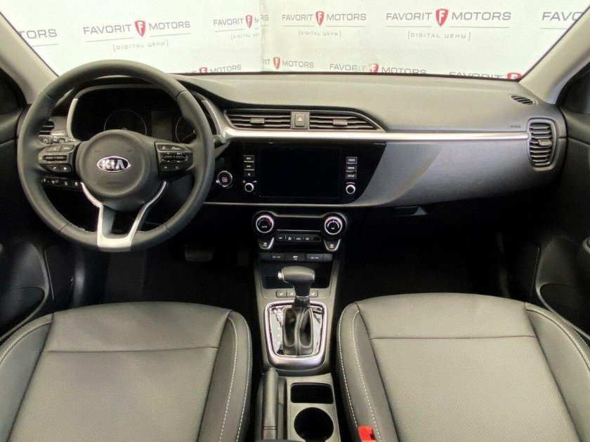 Kia Rio 2021 салон