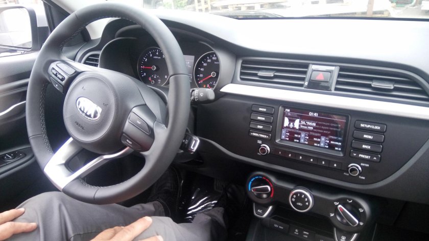 Kia Rio 2020 салон