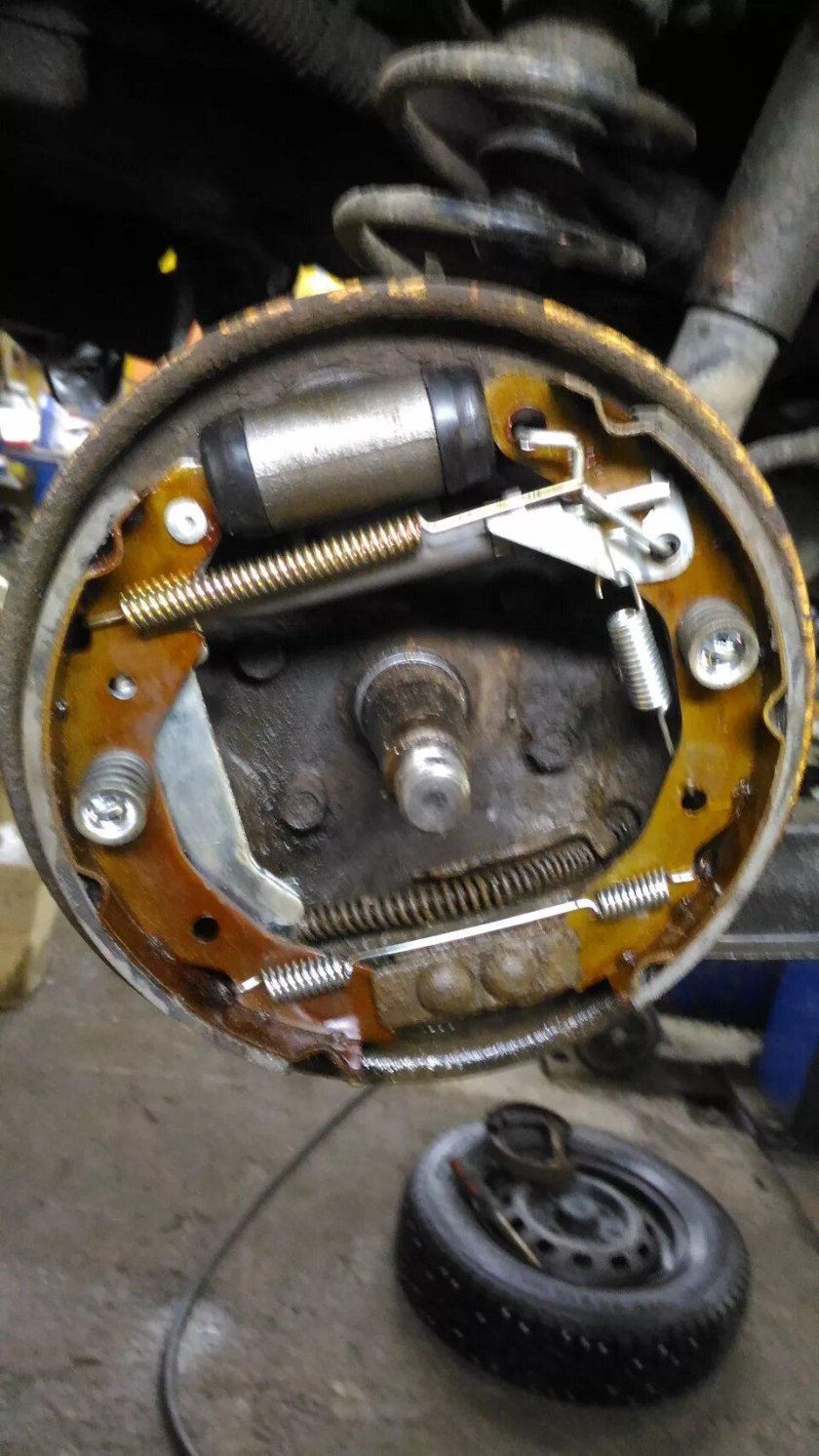 Задние тормоза Матиз 0.8