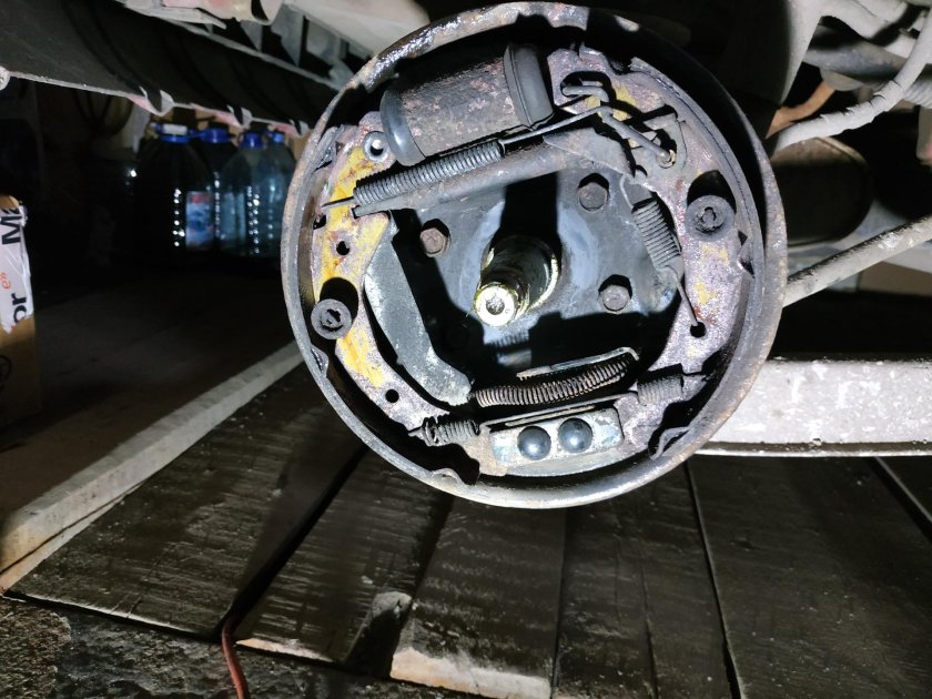 Задние тормоза Дэу Матиз 0.8