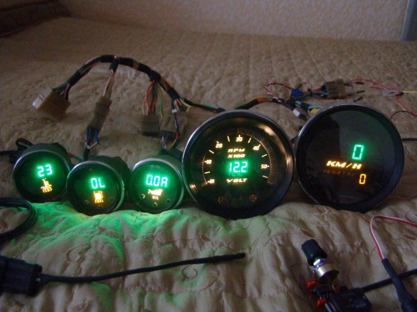 Цифровая панель приборов на ВАЗ 2106