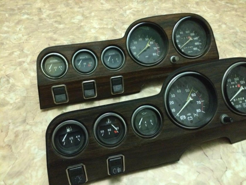 Приборная панель Лада 2106