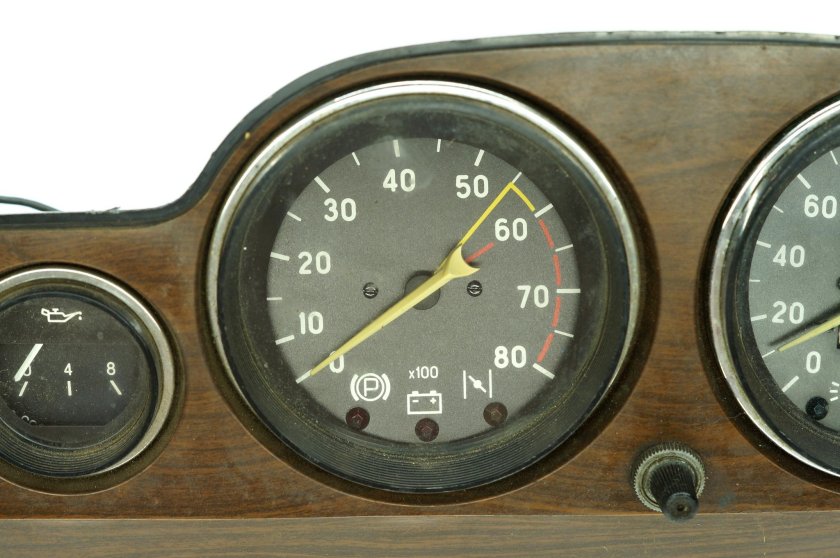 Приборка ВАЗ 2106