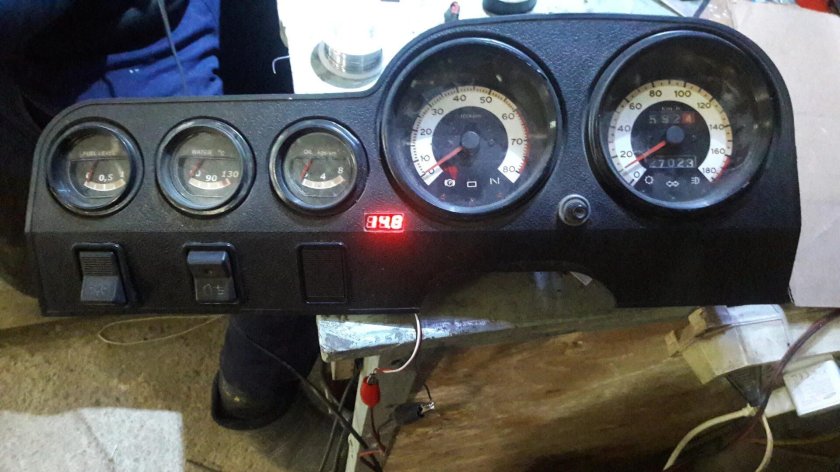 Табло ВАЗ 2106