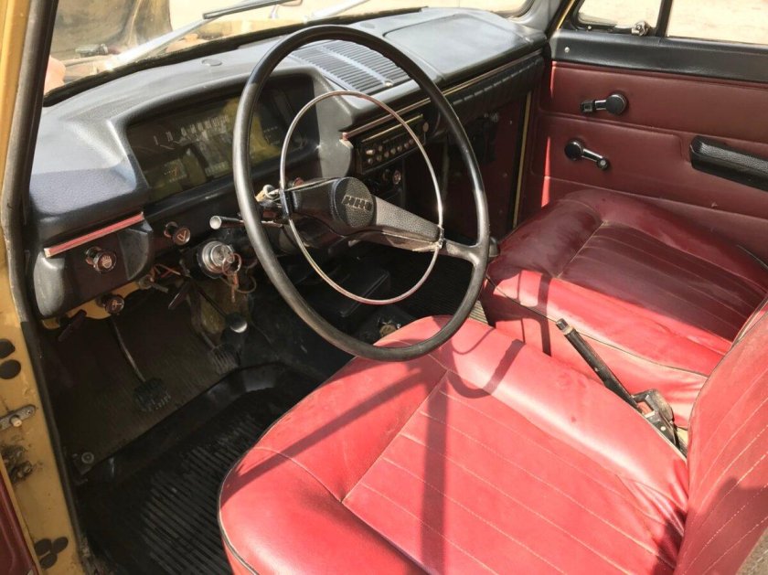 ИЖ Комби 21251 салон