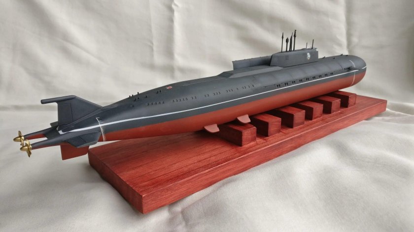 Подводная лодка к-141 модель