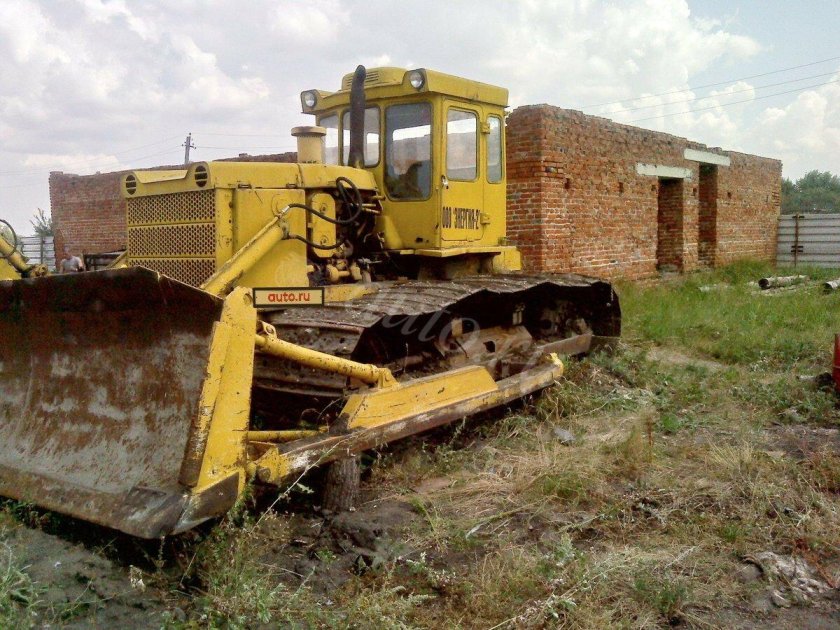 ЧТЗ 170 бульдозер