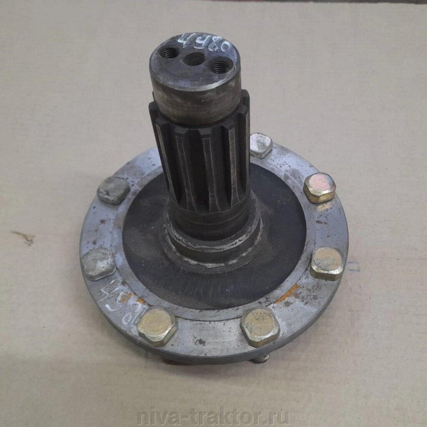 82-2308017 Фланец 8 шпилек