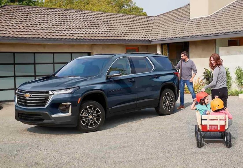 Шевроле траверс 2022