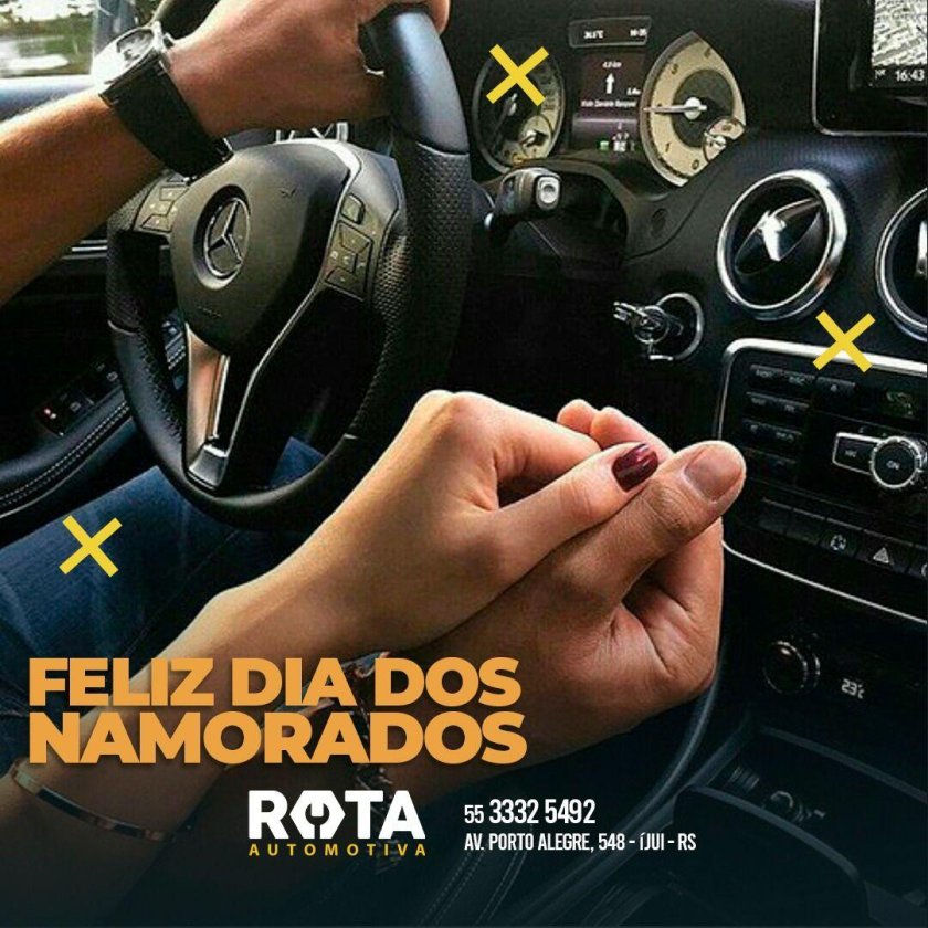 Рука в руке за рулем