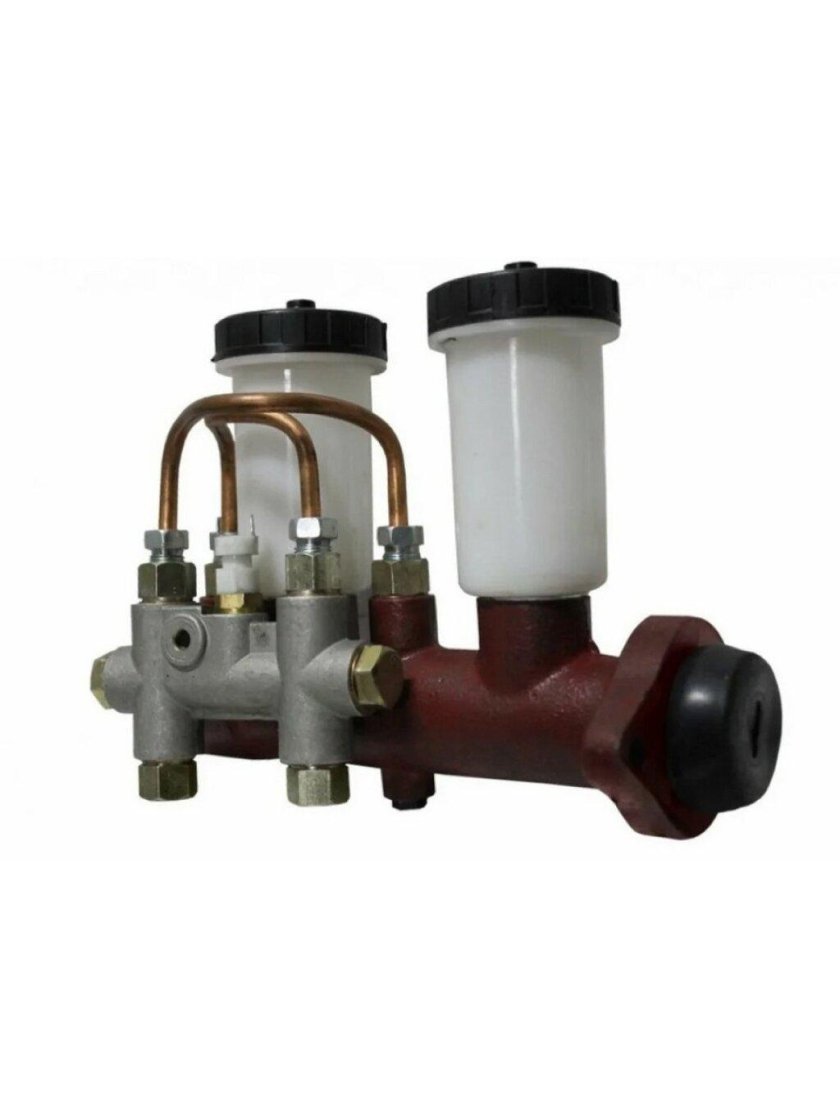 Цилиндр главный тормозной 3151-3505009