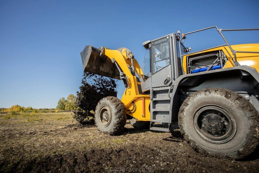 Погрузчик п450 ДСТ Урал