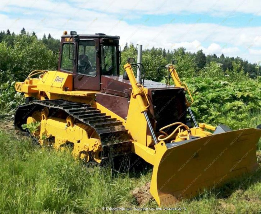 Бульдозер ДСТ Урал