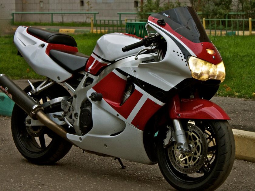 Honda CBR 919 RR
